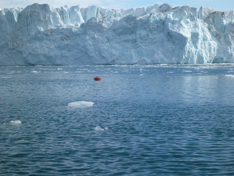 Fusione della calotta glaciale in Groenlandia conseguente all’azione                            combinata dell’ oceano e del riscaldamento atmosferico         (credit: Fiamma Straneo, Woods Hole Oceanographic Institution) 